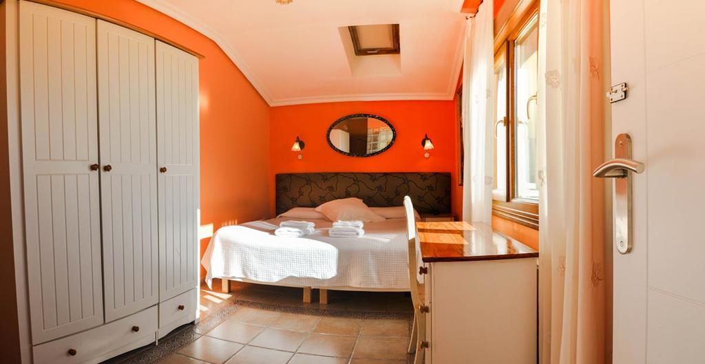 Casa Rural Ibarrondo Etxea Mungia Bagian luar foto
