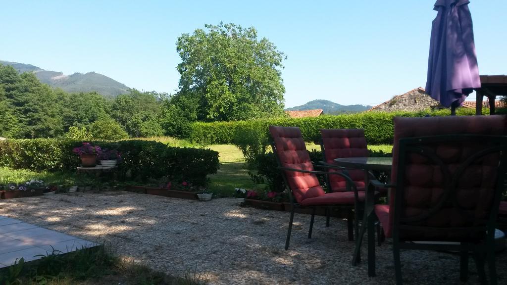 Casa Rural Ibarrondo Etxea Mungia Bagian luar foto