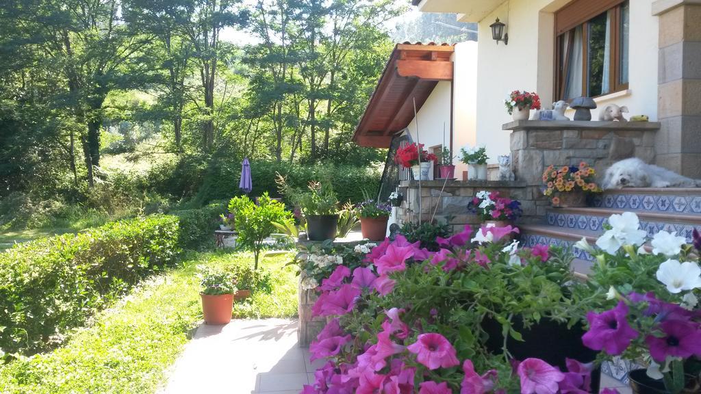 Casa Rural Ibarrondo Etxea Mungia Bagian luar foto